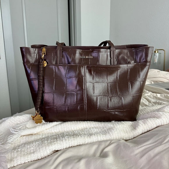 Steve Madden Chocolate Brown Croc Tote Bag Laptop Friendly - Picture 8 of 8